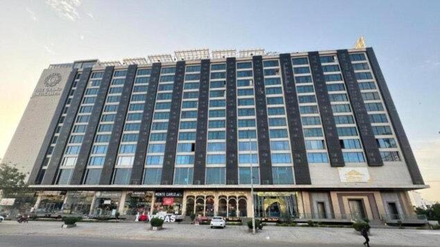 The Grand Hotel Τζαϊπούρ Εξωτερικό φωτογραφία